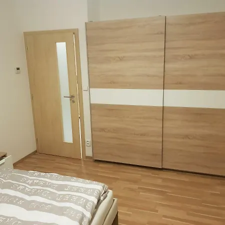 Newly Built 5 With Balcony Near Center Apartment Brno