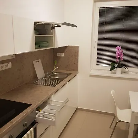 Newly Built 5 With Balcony Near Center Апартаменты *