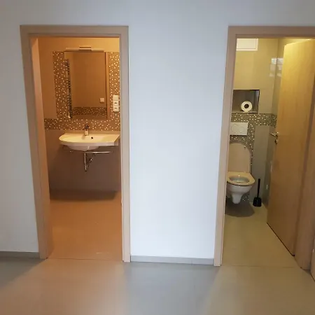 Newly Built 5 With Balcony Near Center Апартаменты Брно
